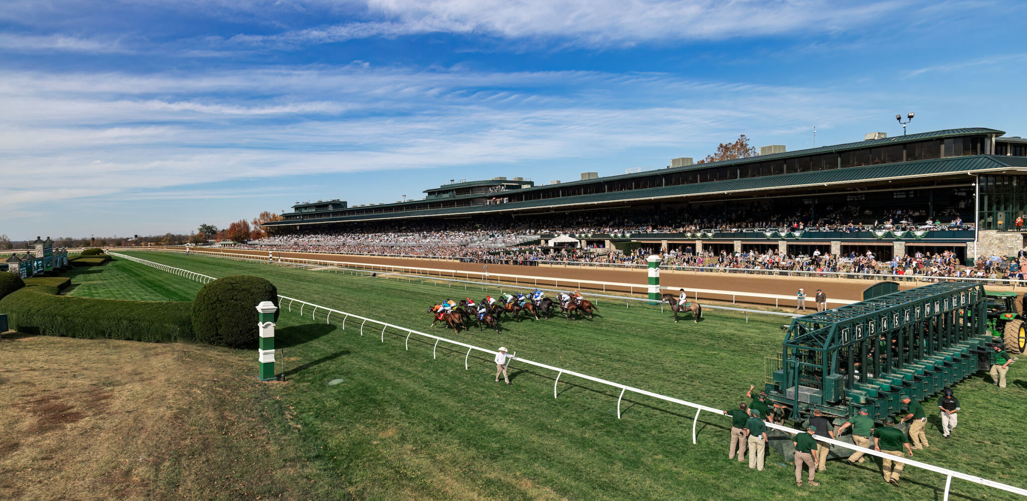 Keeneland opens spring meet with Ashland on Friday, Blue Grass Stakes on Saturday